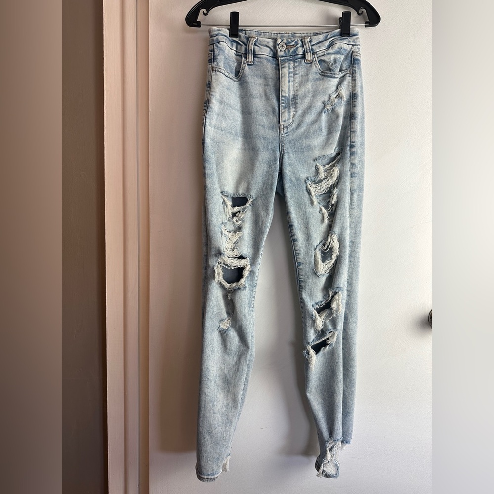 American Eagle Outfitters Acid Wash Distressed Skinny Jeans
